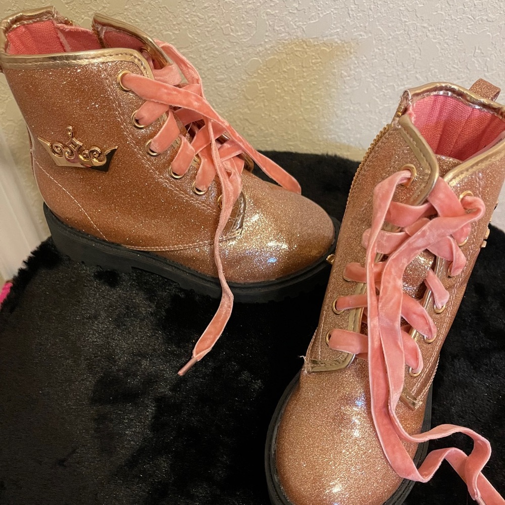 Girls Disney boots